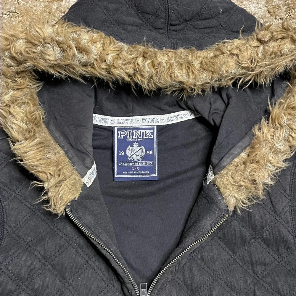 PINK Victoria’s Secret Y2K‎ 2000s Style Zip Up Fur Hood Jacket Size Large